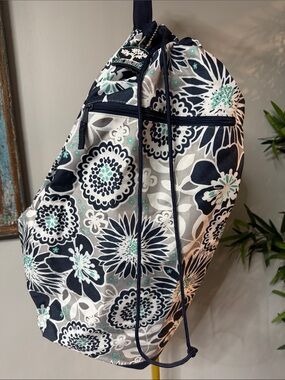 thirty-one Navy Floral Drawstring Sling laundry sport Bag with Teal Accents EUC